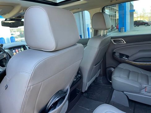 Used 2019 GMC Yukon XL Denali w/ Denali Ultimate Package image 28