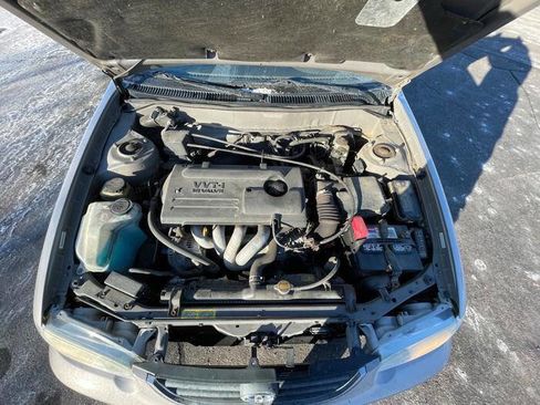 Used 2001 Toyota Corolla CE image 40