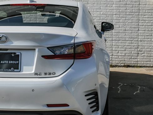 Used 2016 Lexus RC 350 w/ Luxury Package RWD image 38