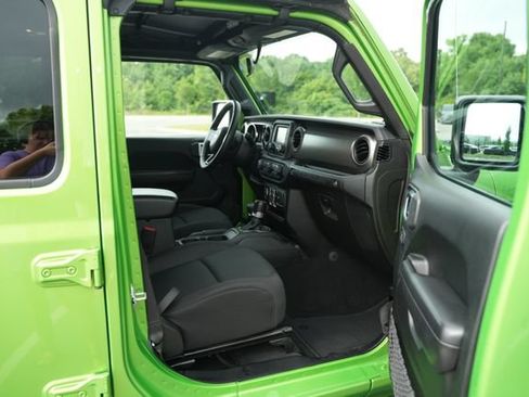 Used 2019 Jeep Wrangler Unlimited Sport S AWD/4WD image 20