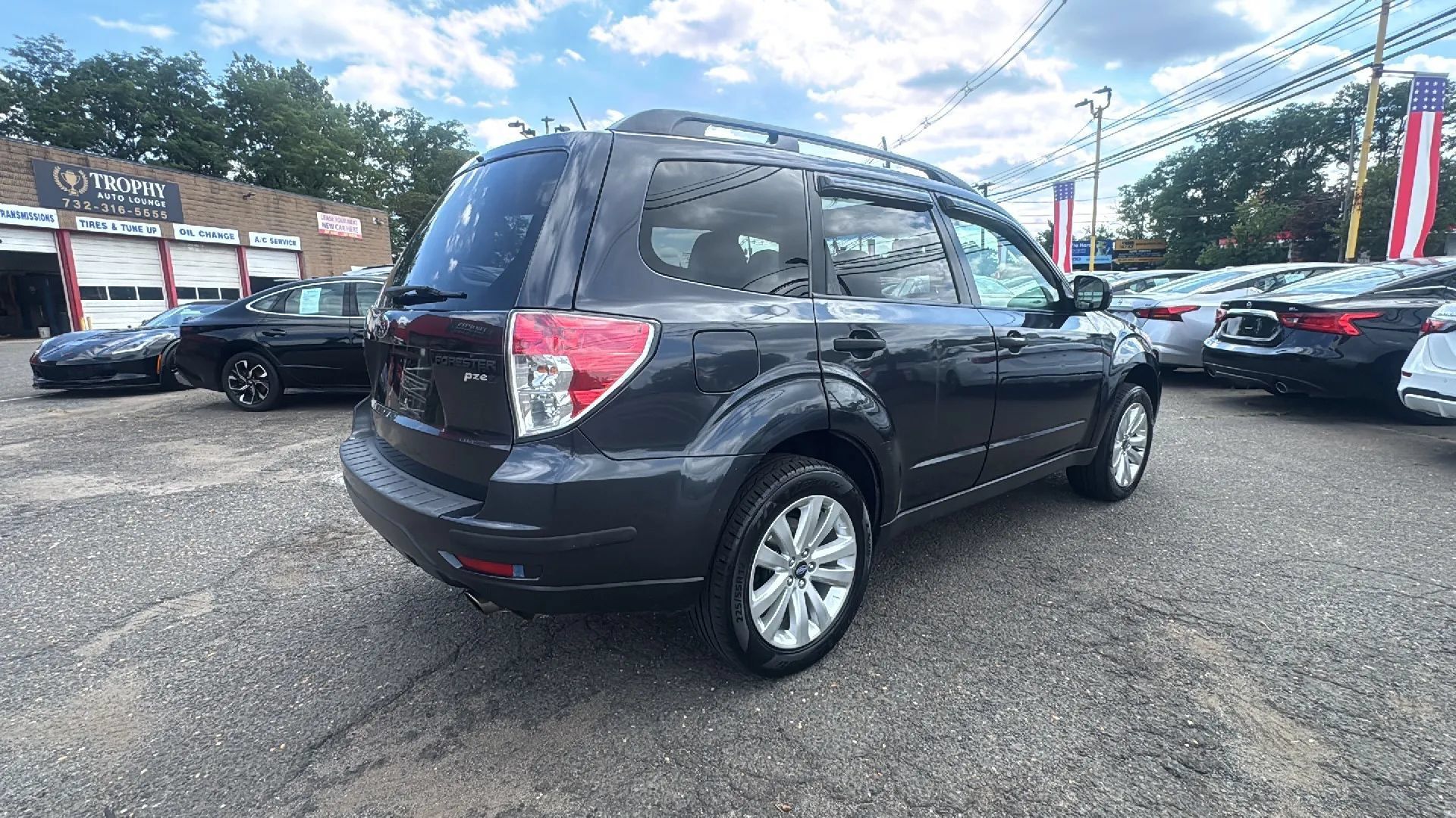 Used 2011 Subaru Forester 2.5X Premium w/ All-Weather Pkg AWD/4WD image 5