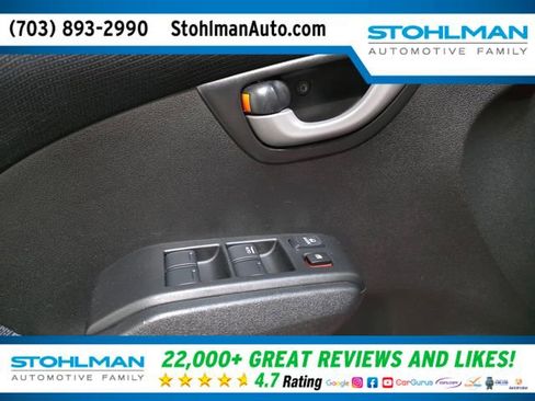 Used 2010 Honda Fit Sport image 12