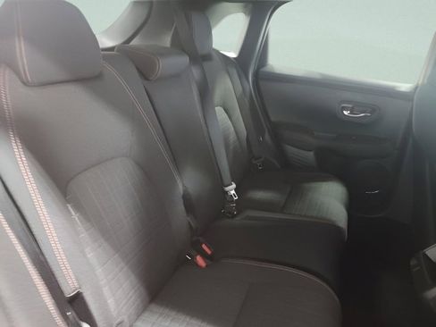 Used 2025 Honda HR-V Sport image 17