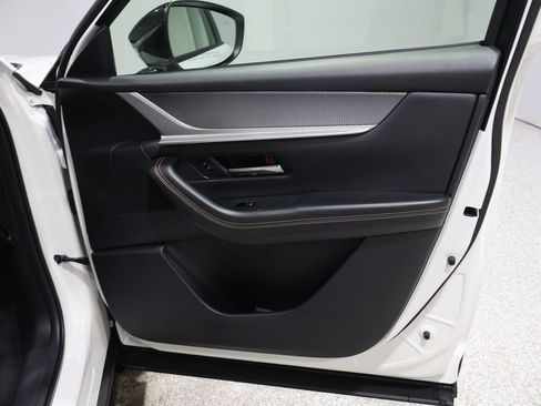 Used 2025 MAZDA CX-70 3.3 Turbo w/ Preferred Package image 23