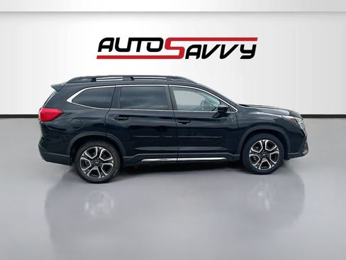 Used 2024 Subaru Ascent Limited w/ Technology Package AWD/4WD image 8