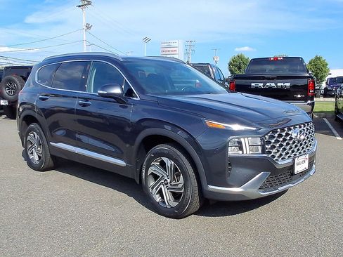 Used 2023 Hyundai Santa Fe SEL w/ Premium Package AWD/4WD image 2