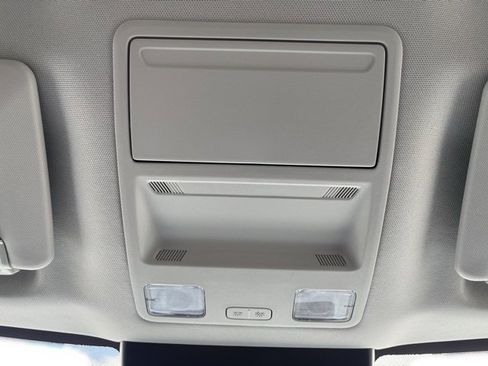 New 2025 Ford Maverick XL image 21