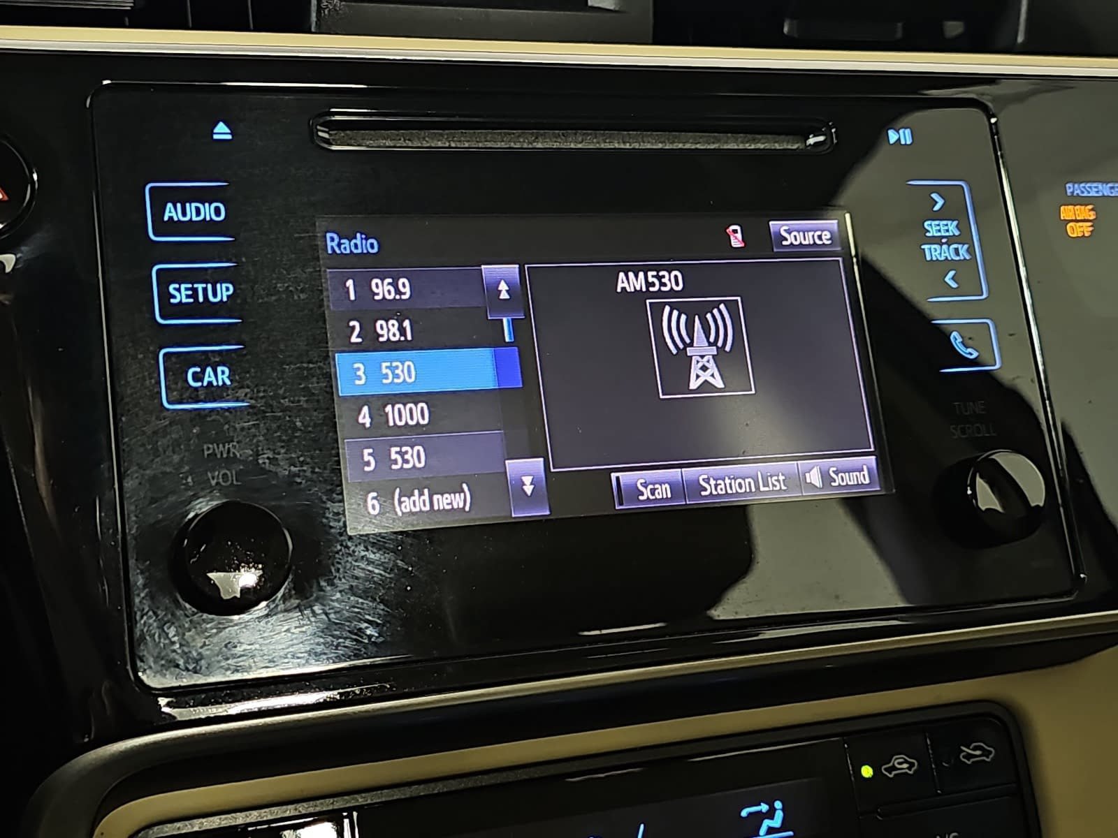 Used 2019 Toyota Corolla LE FWD image 20