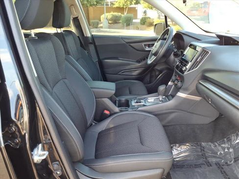 Certified 2023 Subaru Forester Premium image 18