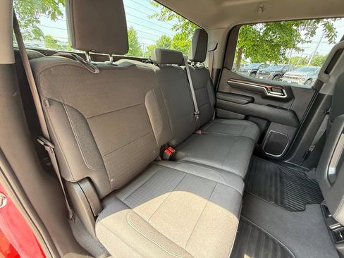 Used 2025 Chevrolet Silverado 1500 LT AWD/4WD image 27