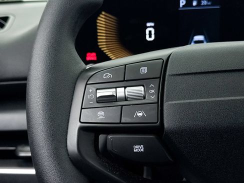 Used 2025 Kia K4 FWD image 31