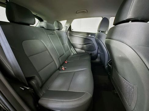 Used 2020 Hyundai Tucson SEL w/ Winter Weather Package image 31