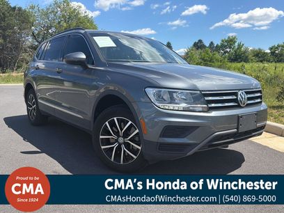 Used 2021 Volkswagen Tiguan SE w/ Panoramic Sunroof Package