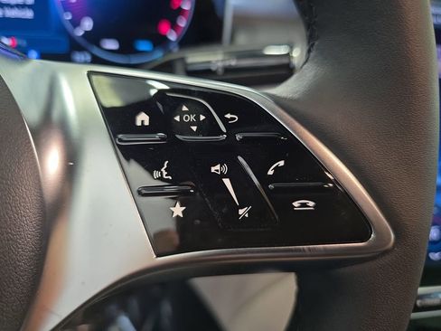 New 2026 Mercedes-Benz GLC 300 image 20