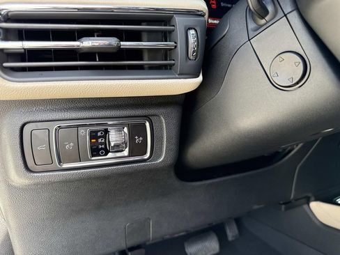 New 2026 Lincoln Corsair Reserve image 31