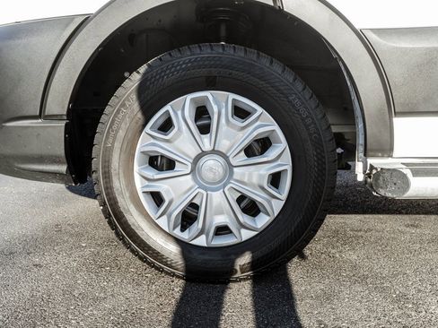 Used 2023 Ford Transit 250 Low Roof w/ Exterior Upgrade Package image 33