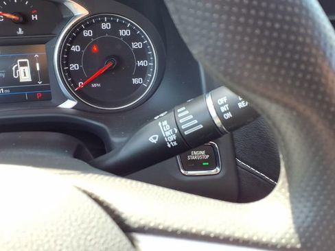 Used 2023 GMC Acadia SLE w/ Driver Convenience Package image 14