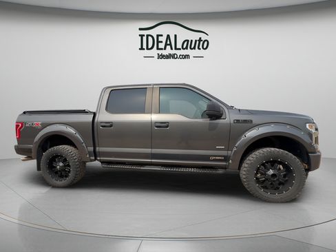 Used 2017 Ford F150 XL w/ Equipment Group 101A Mid AWD/4WD image 2