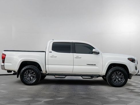 Used 2023 Toyota Tacoma SR5 RWD image 4
