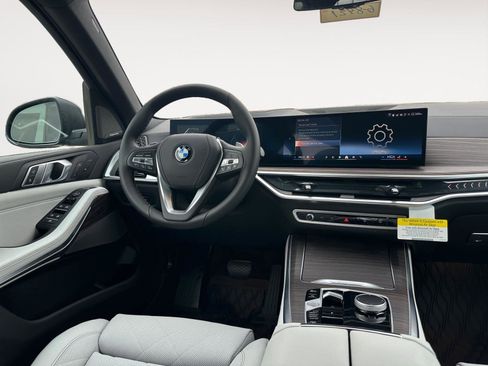 New 2026 BMW X5 xDrive40i image 18