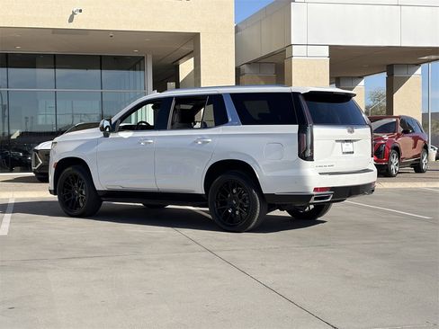 Certified 2023 Cadillac Escalade Premium Luxury w/ Performance Package image 7