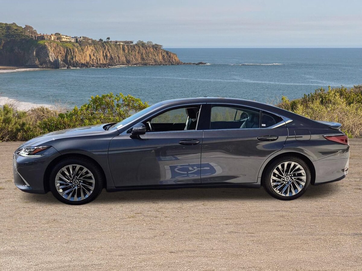 Used 2024 Lexus ES 300h w/ Accessory Package (Z1) FWD image 8
