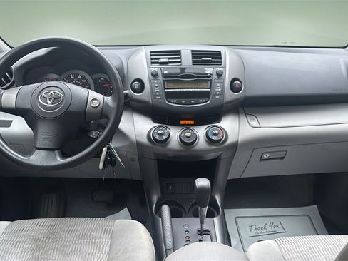 Used 2011 Toyota RAV4 4WD image 18