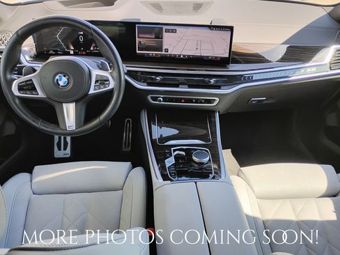 Used 2024 BMW X5 xDrive40i w/ M Sport Package AWD/4WD image 4