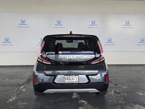 Used 2024 Kia Soul LX image 5