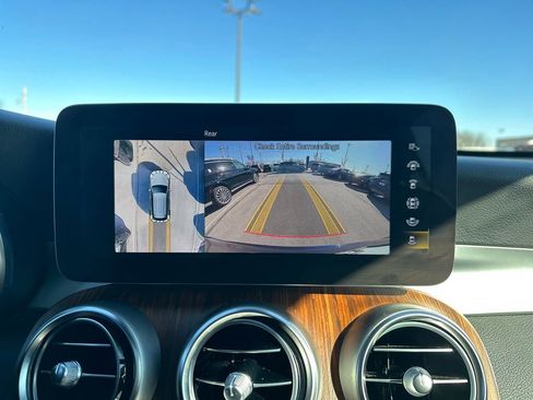 Used 2022 Mercedes-Benz GLC 300 4MATIC image 26