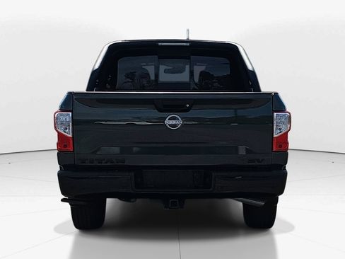 Used 2024 Nissan Titan SV w/ SV Bronze Edition Package RWD image 4