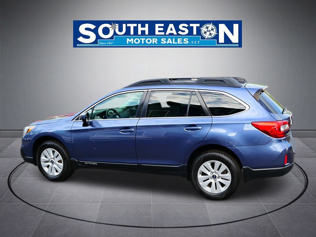 Used 2017 Subaru Outback 2.5i Premium AWD/4WD image 8