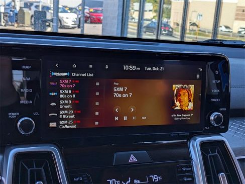 Certified 2023 Kia Sorento SX image 19