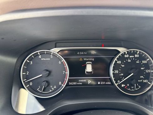 Used 2021 Nissan Rogue SV FWD image 15