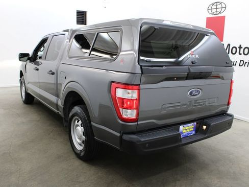 Used 2023 Ford F150 XL RWD image 3