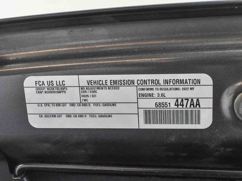 Used 2022 Jeep Gladiator Willys image 26