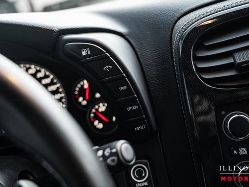 Used 2012 Chevrolet Corvette Coupe image 17