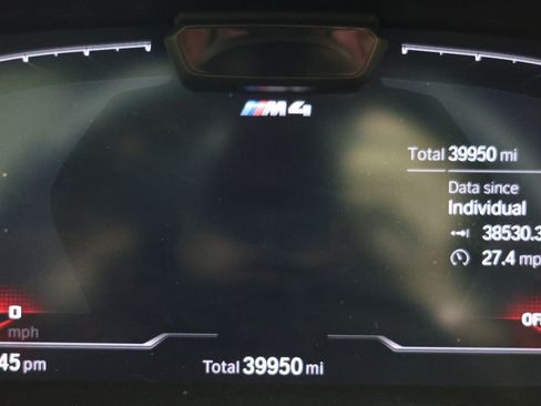 Used 2021 BMW M4 Competition w/ Executive Package RWD image 12