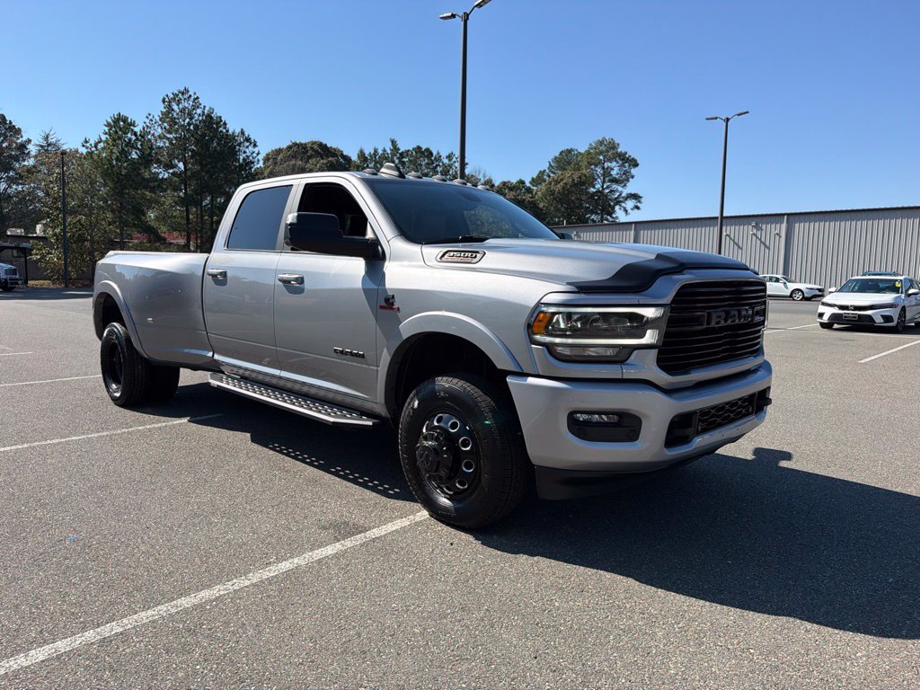 Certified 2022 RAM 3500 Laramie w/ Night Edition AWD/4WD image 4