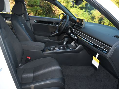 New 2026 Honda Civic Sport image 11