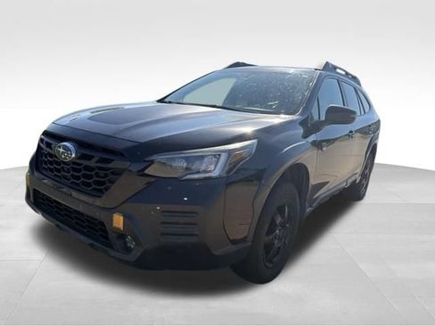 Used 2022 Subaru Outback Wilderness w/ Wilderness Package AWD/4WD image 8