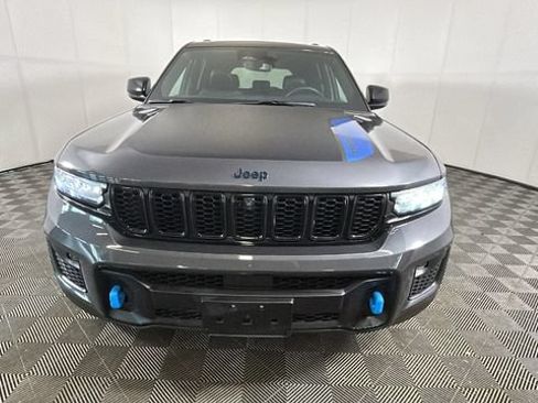 Used 2023 Jeep Grand Cherokee Trailhawk AWD/4WD image 7