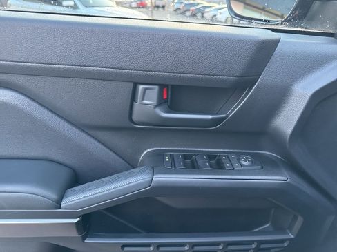 Used 2025 Toyota 4Runner SR5 image 11