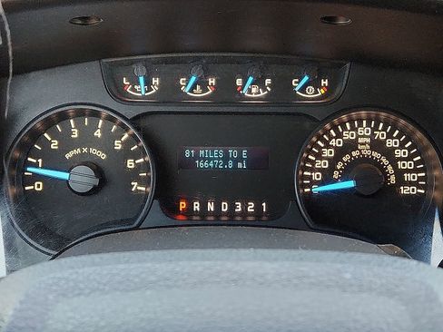 Used 2011 Ford F150 STX w/ Communications Pkg RWD image 10