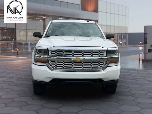 Used 2017 Chevrolet Silverado 1500 W/T w/ WT Convenience Package AWD/4WD image 3