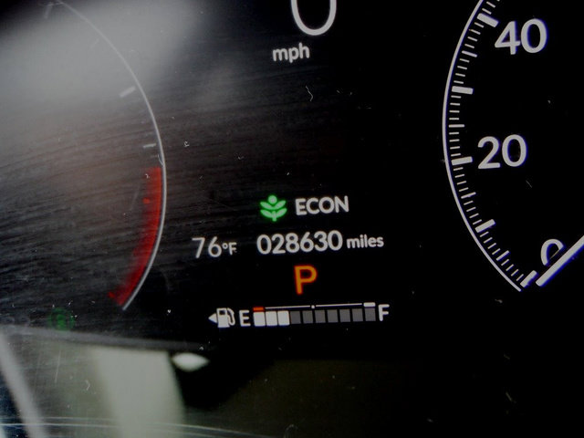 Certified 2024 Honda HR-V LX image 38