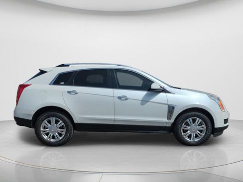 Used 2015 Cadillac SRX Luxury w/ Trailering Package AWD/4WD image 4