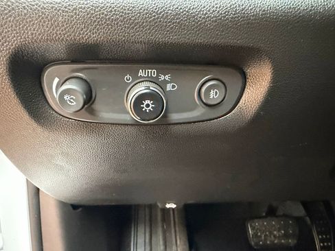 Used 2019 Chevrolet Traverse Premier w/ Driver Confidence II Package image 23