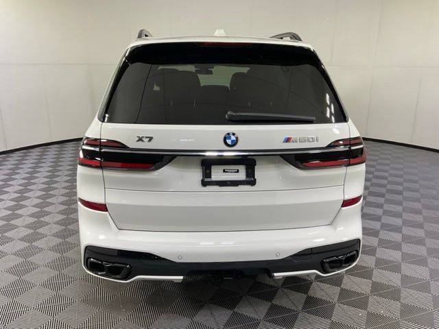Used 2023 BMW X7 M60i w/ Executive Package AWD/4WD image 5