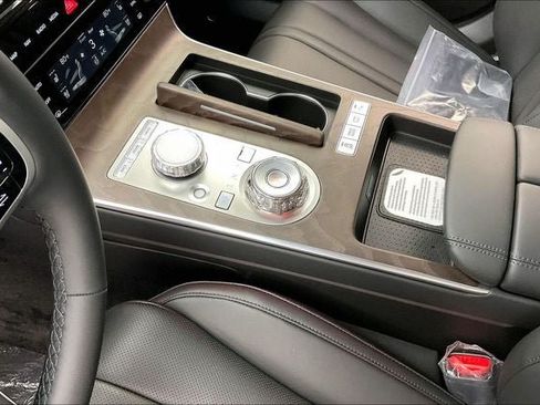 New 2026 Genesis G80 2.5T Advanced AWD/4WD image 9